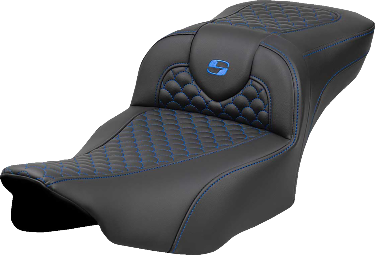 Roadsofa™ Extended Reach Seat - Dragon Scale Stitch - Blue Stitch-W/O Backrest - FLTR/FLHX '23-'24