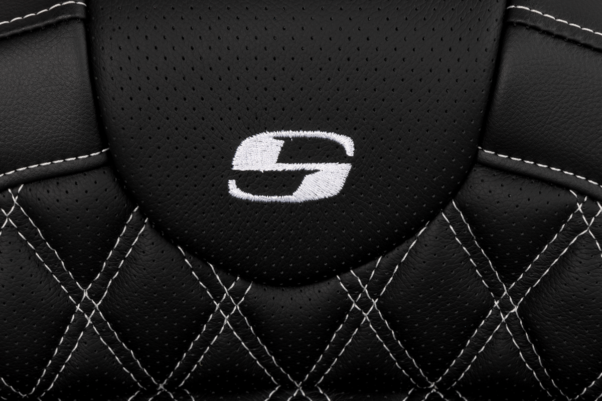 Roadsofa™ Seat - With Backrest - White Stitch - FL '08-'23