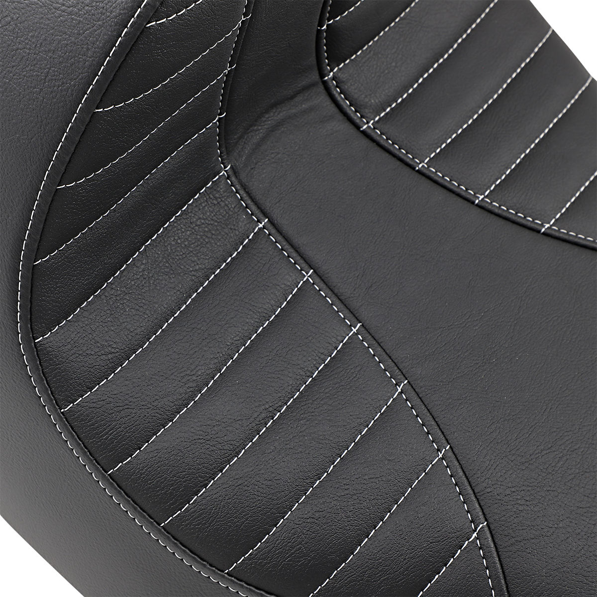 EZ-Solo Seat - Scorpion Stitch - Silver Thread - Vinyl - FXBR/S '18-'20