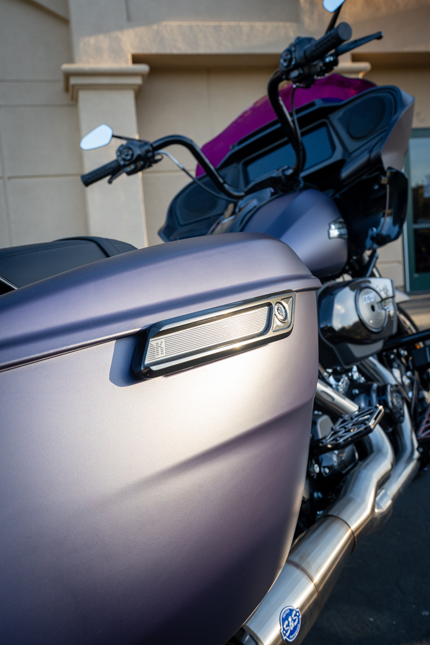 Saddlebag Latch Covers - Gloss Black - FLHX/FLTR - '23-'25