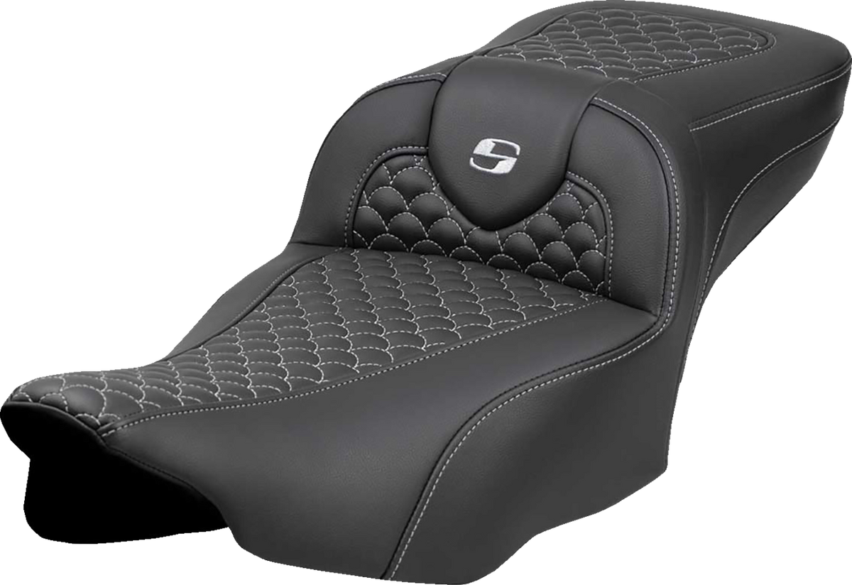 Roadsofa™ Extended Reach Seat - Dragon Scale Stitch - Silver Stitch - W/O Backrest - FLT/FLH '23-'24