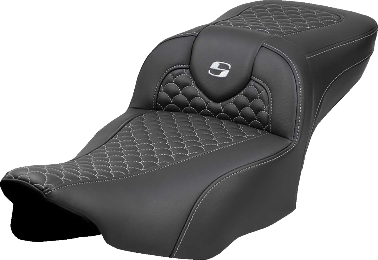 Roadsofa™ Extended Reach Seat - Dragon Scale Stitch - Silver Stitch - W/O Backrest - FLT/FLH '23-'24