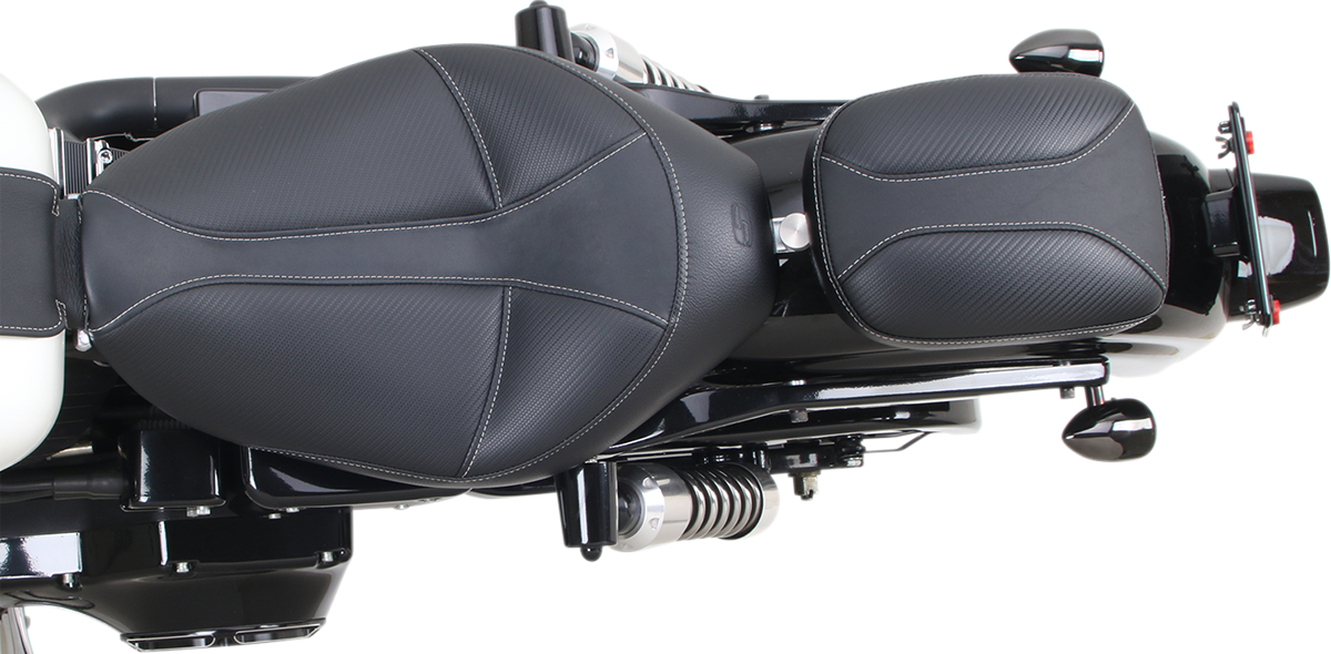 Detachable Pillion Pad - Dominator - 7"