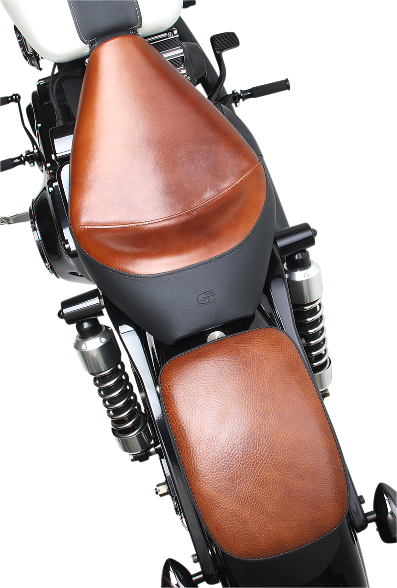 Detachable Pillion Pad - Lariat - 7"