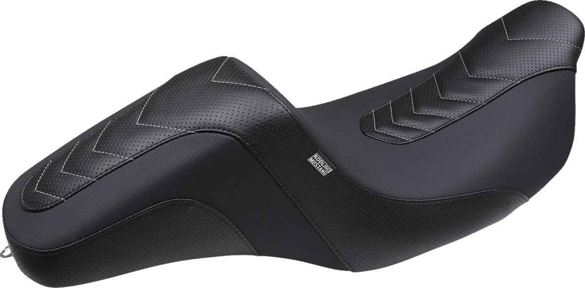Signature Series Squareback™ Seat - Gripper Vinyl - Chevron - Gunmetal Stitch - FL '08-'25