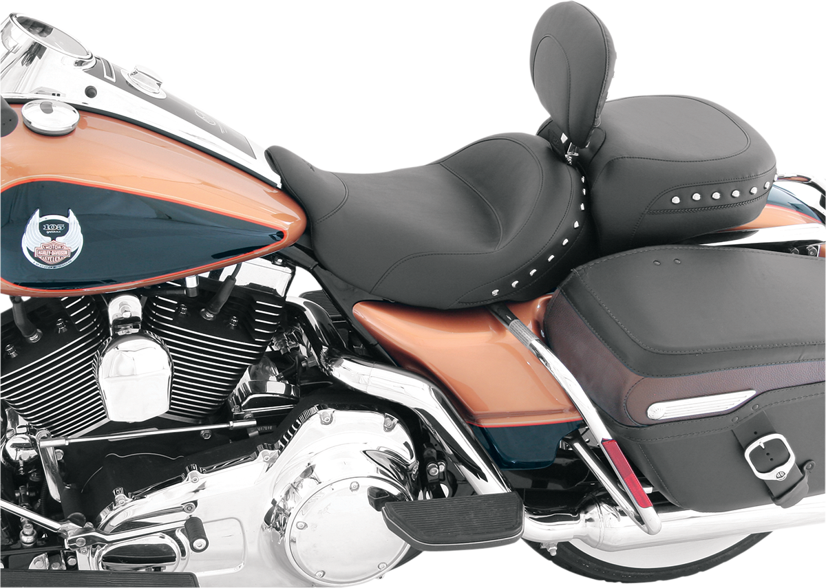 Wide Solo Seat - With Backrest - Black - Studded W/ Concho - FLH/FLT '08-'25