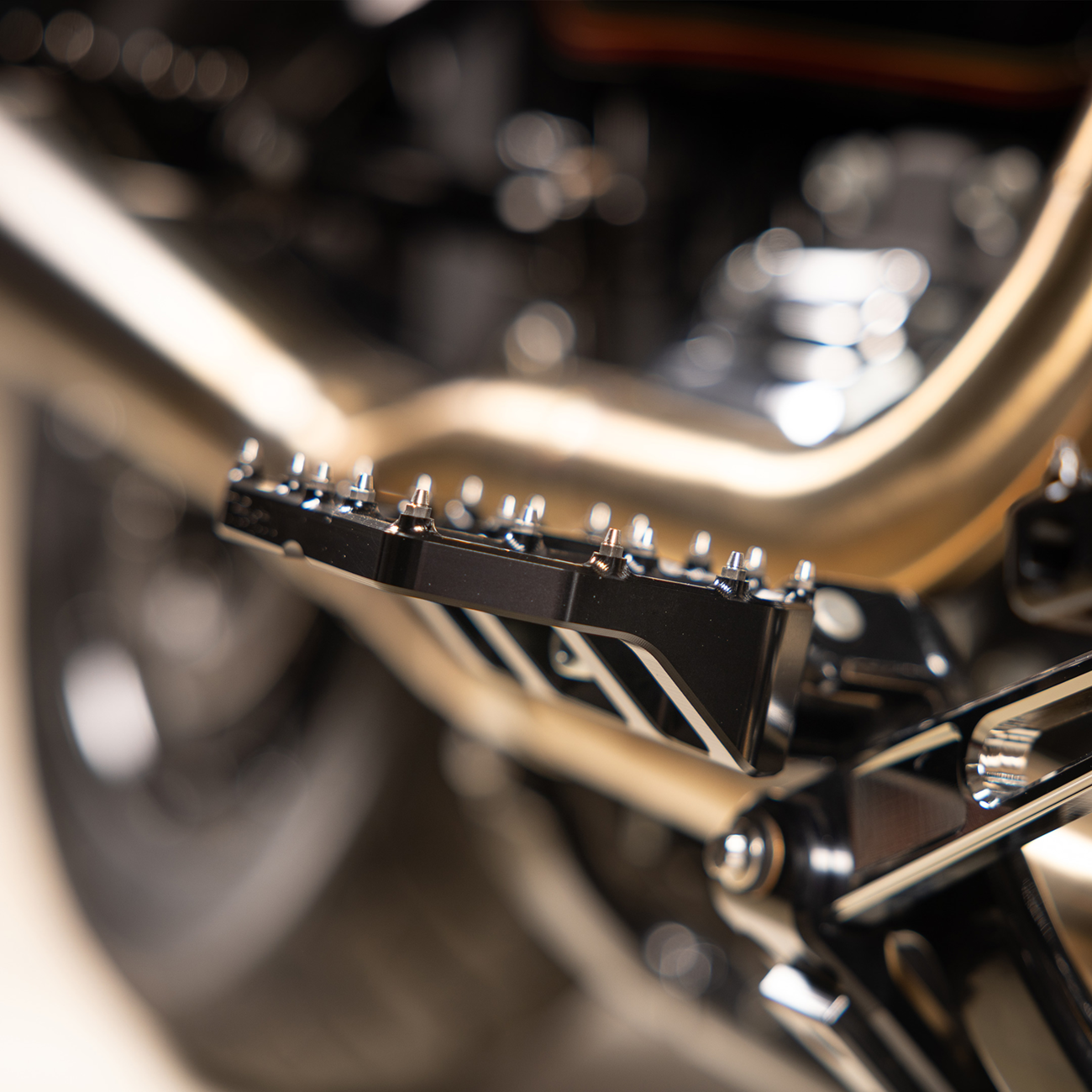 Mini Aggressor Floorboards - Black - Rear
