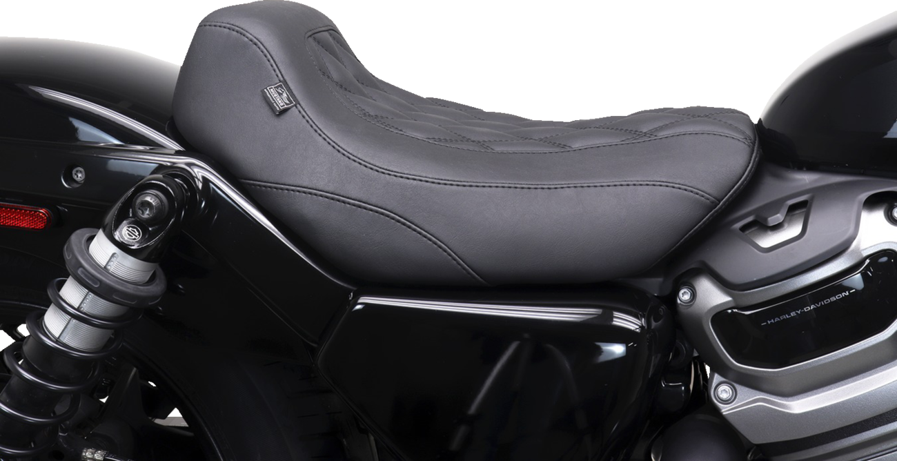 Tripper™ Solo Seat - Double Diamond - Nightster '22-'25