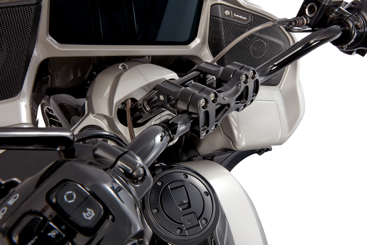 Method Kickback Handlebar Riser - 10" - Black