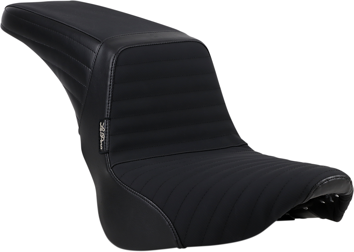Kickflip Seat - Pleated W/ Gripp Tape - Black - Softail '18-'23