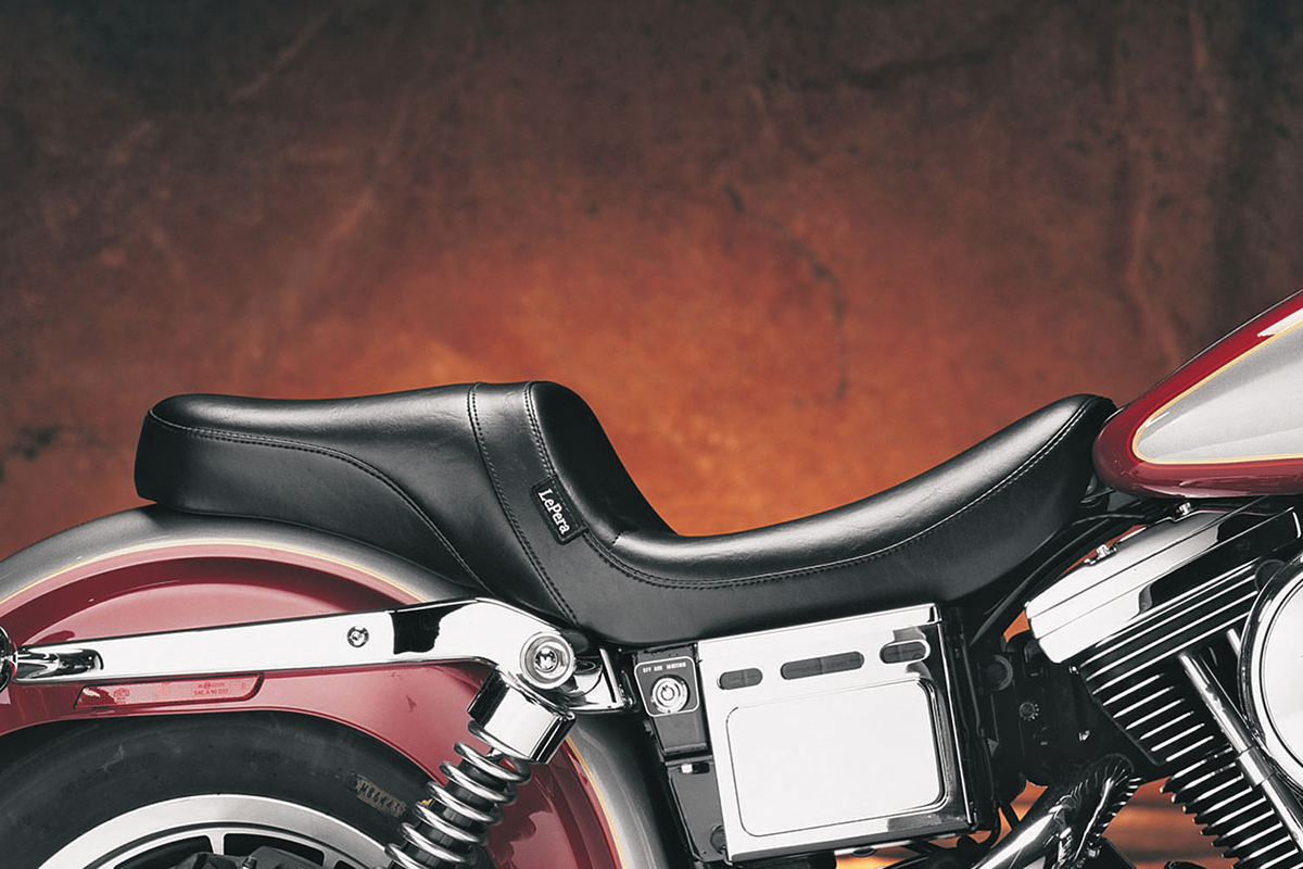 Daytona 2-Up Seat - Without Backrest - Smooth - Black - Dyna '06-'17