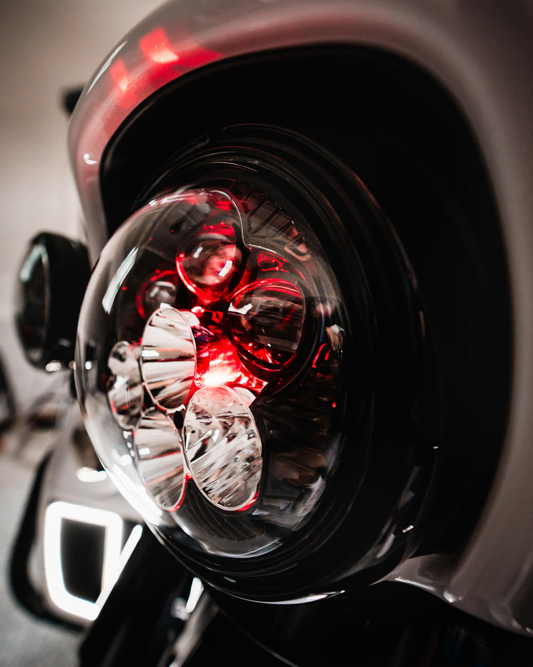 Headlight - Shark Demon® - LED - Color Changing