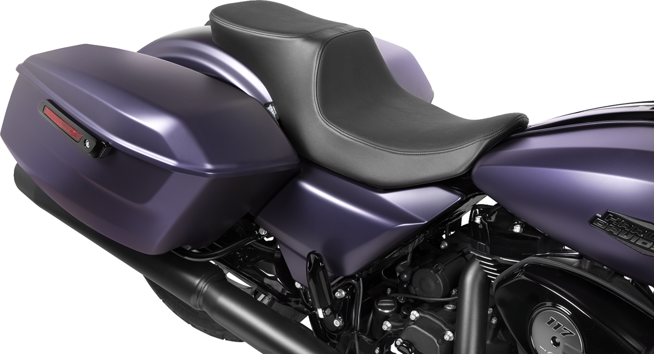 Predator 2-Up Seat - Vinyl - Smooth - W/O Backrest - FLTR/FLHX '23-'24