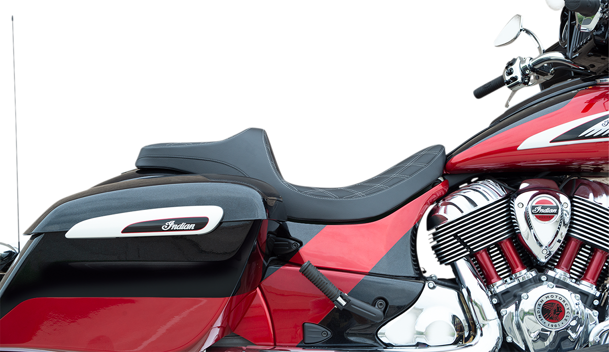 Predator III Seat - Double Diamond - Silver Stitching - Vinyl - Indian '14-'22