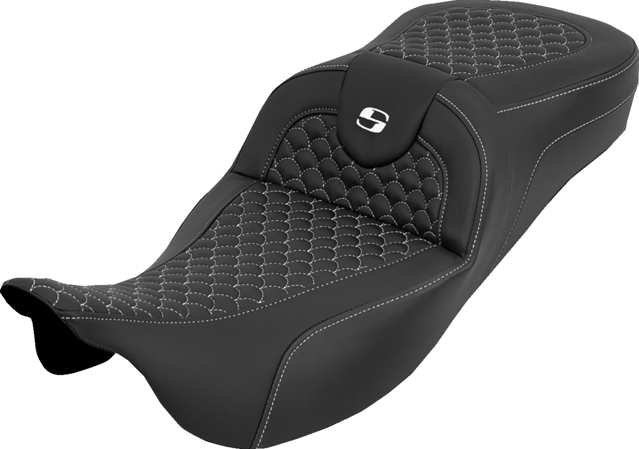 Extended Reach RoadSofa™ Seat