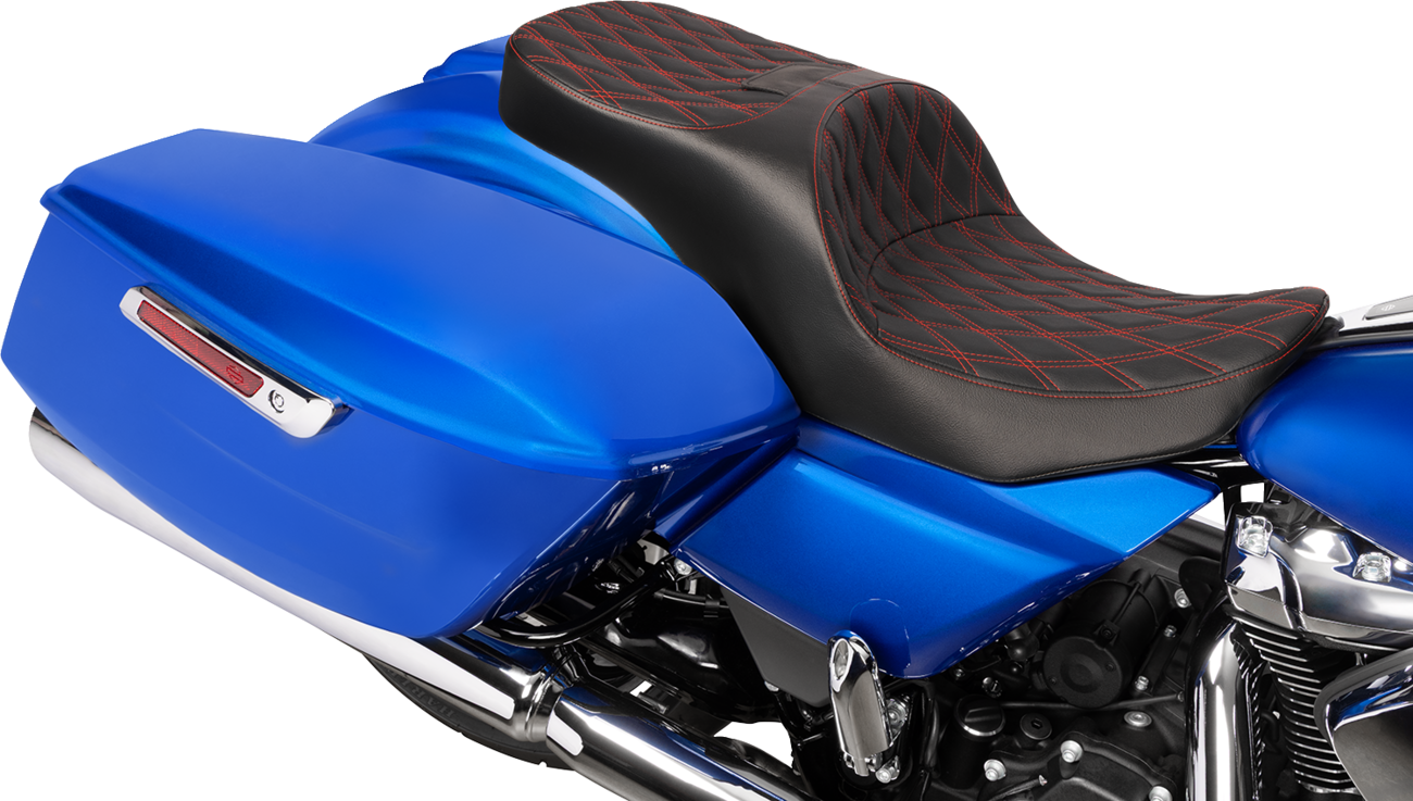 Forward Position Freedom Seat - Vinyl - Red Double Diamond Stitch - FLH/FLT '23-'25