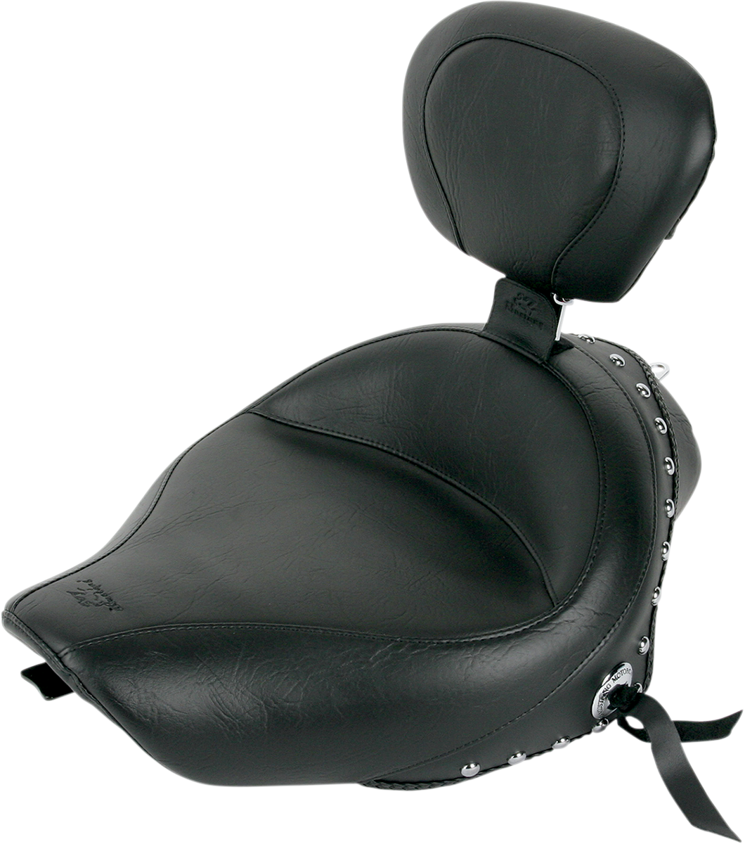 Wide Solo Seat - With Backrest - Black - Studded W/ Concho - XL '04-'20