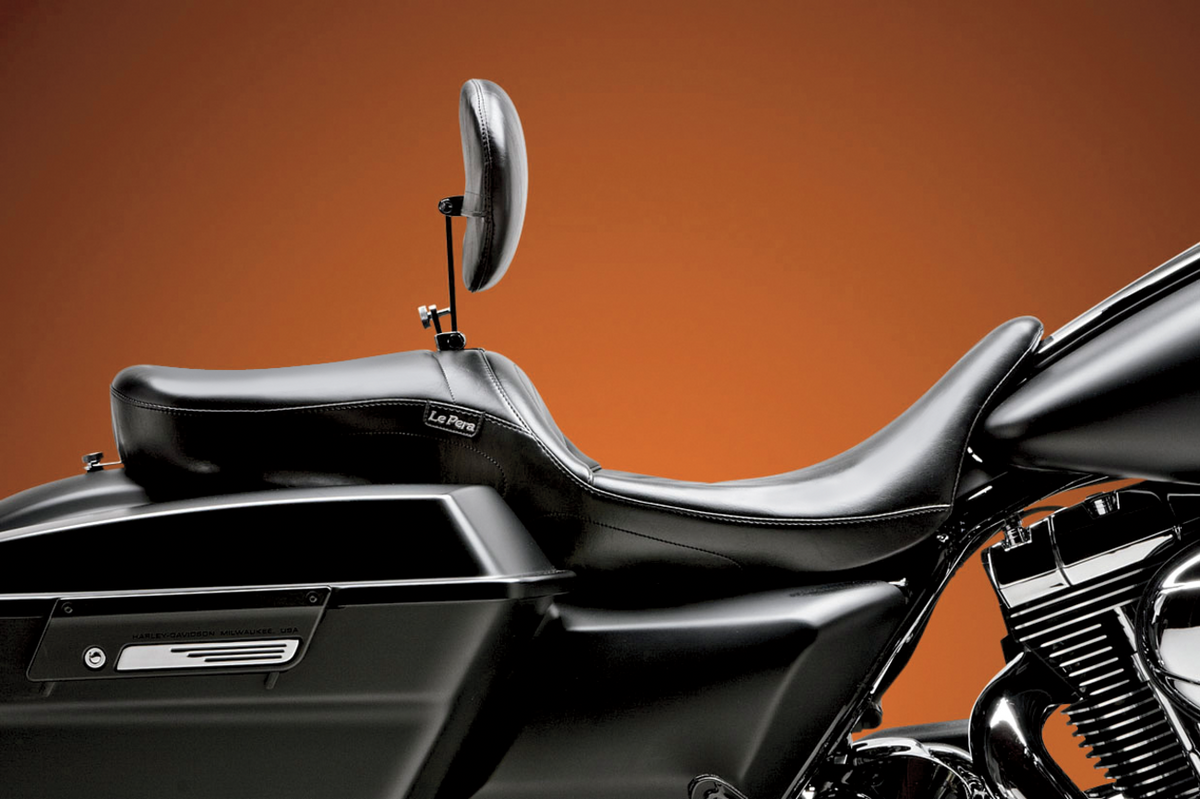 Maverick Seat - With Backrest - Smooth - Black - FL '08-'23