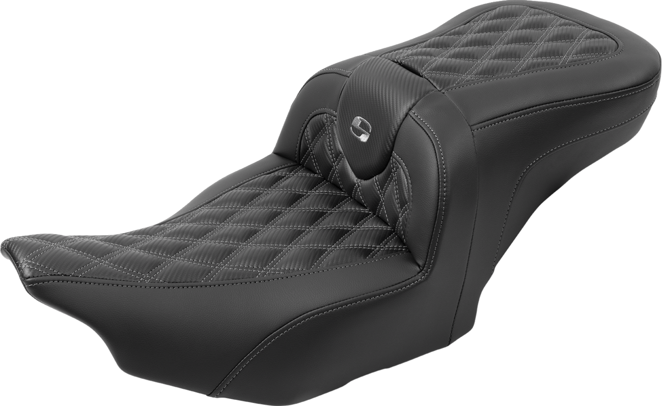 RoadSofa™ Seat - With Backrest - Carbon Fiber - Lattice Stitch - Gray Stitch - FLTR/FLHX '23-'24