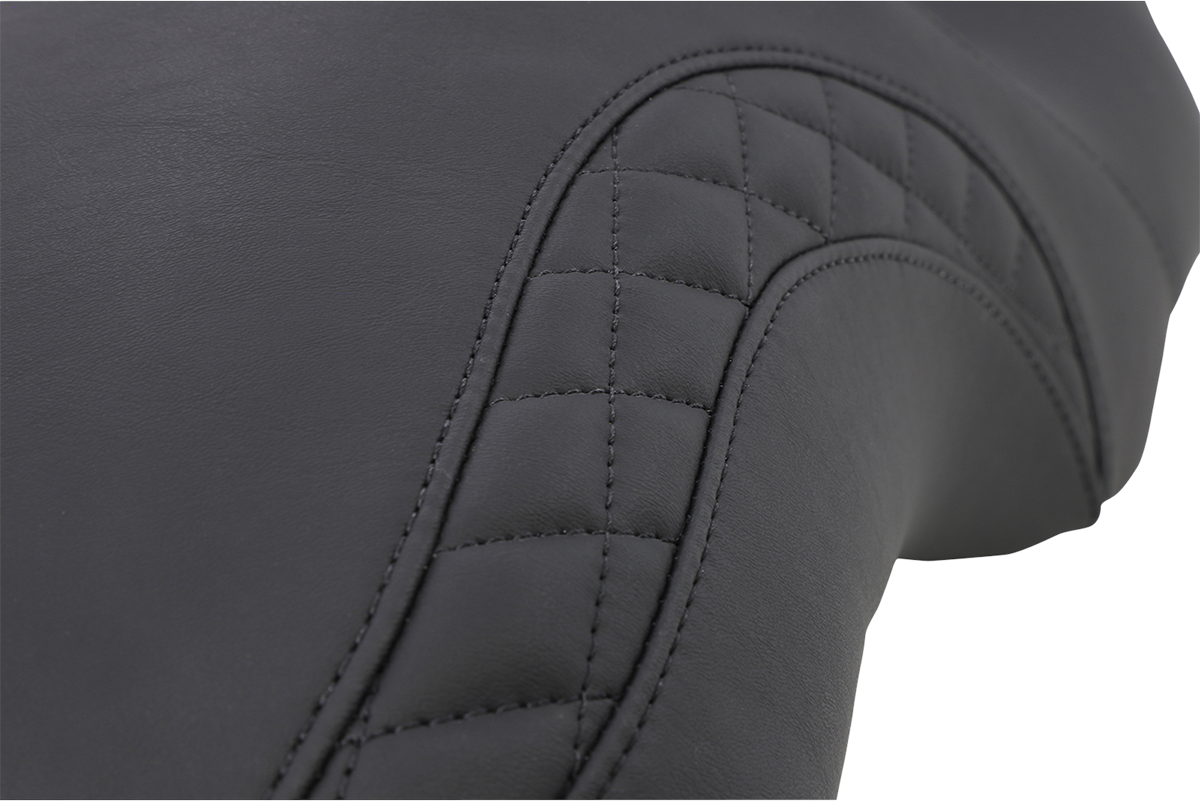 Seat - Tripper Fastback™ - Stitched W/ Small Diamond-Stitched Inlays - Black - FL '08-'25