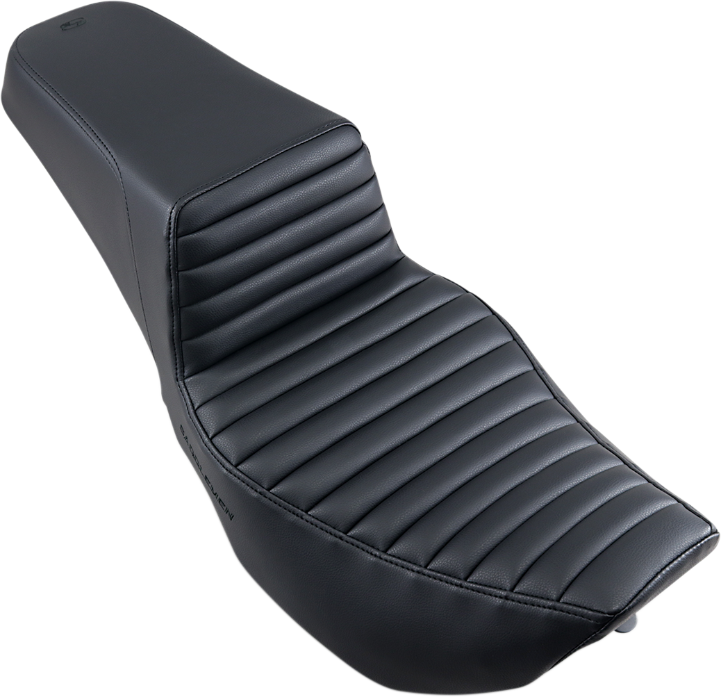 Step-Up Seat - Front Tuck-N-Roll - Black - FLHR/FLHX