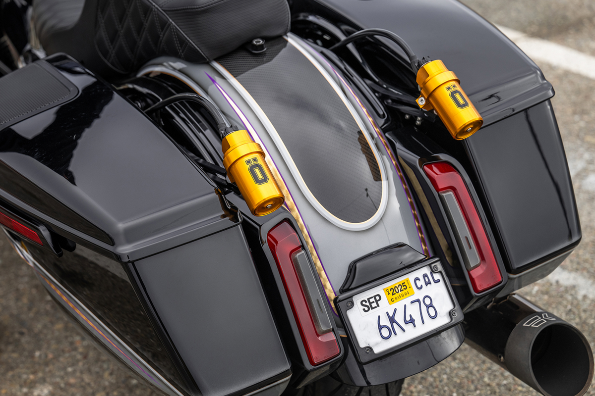 Rear Fender - Factory Lighting - Carbon Fiber - Touring