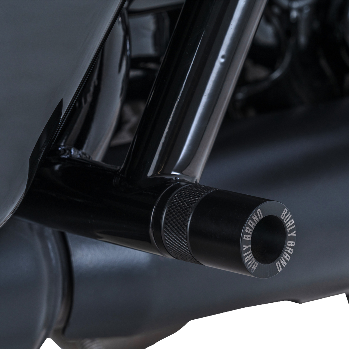 Rear Brawler Kit - Black - HD Toring