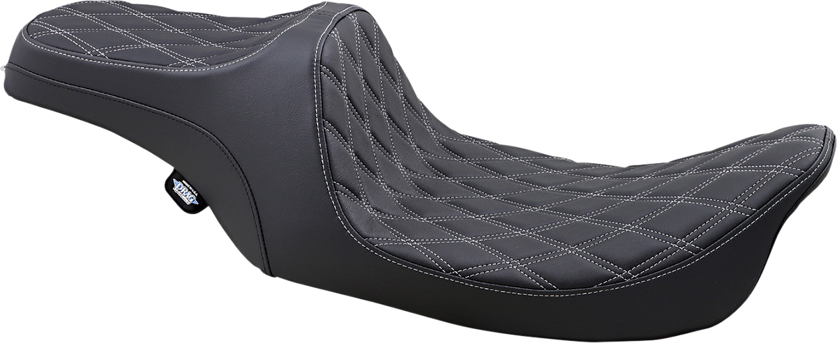 Predator III Seat - Double Diamond - Silver Stitched - FLHR/FLHX '99-'07