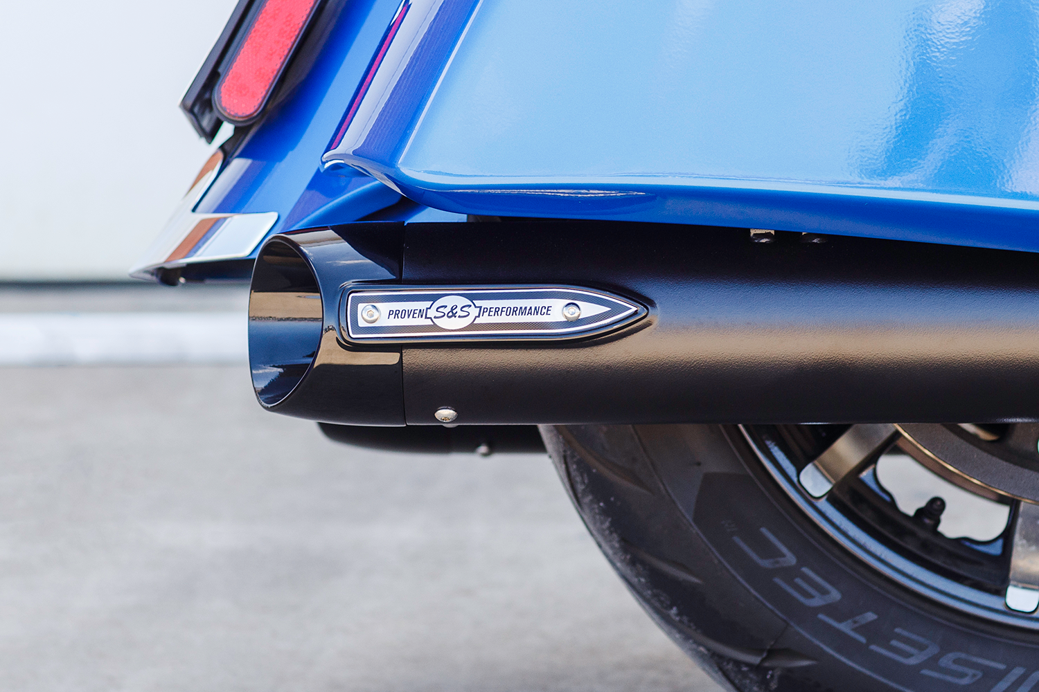 4" Broadhead Slip-On Mufflers
