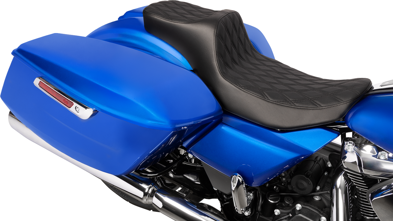 Extended Reach Predator III Seat - Double Diamond - Black Stitching - Vinyl - FLH/FLT '23-'24
