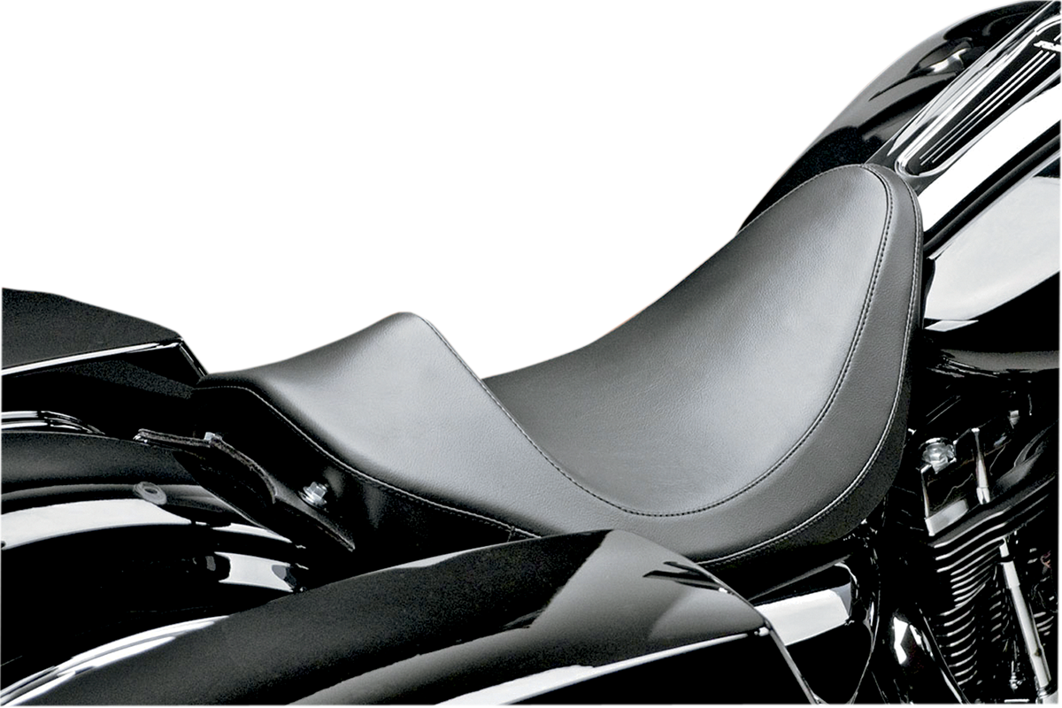 Villain Solo Seat - Smooth - Black - FL '08-'23