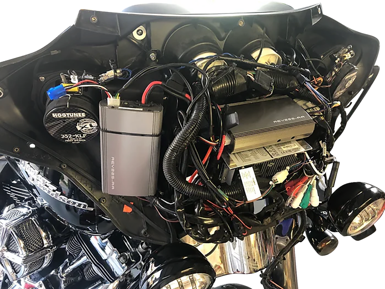 425 W Dual Amp/ 6 XL Speaker Kit - Harley Davidson