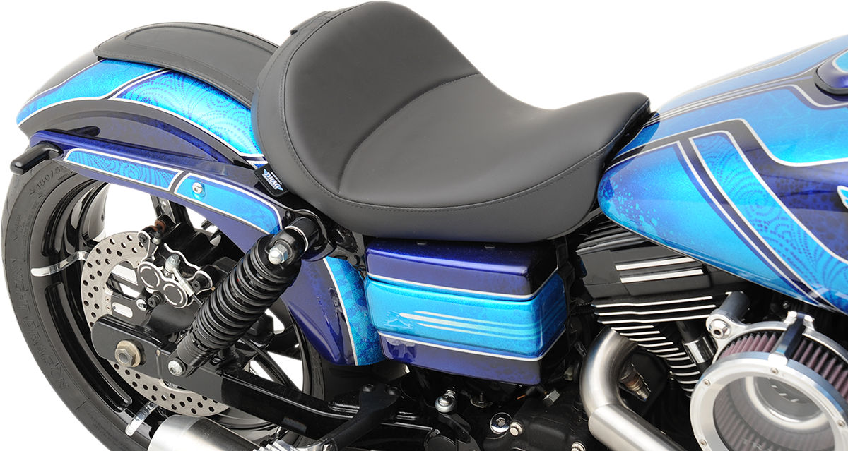 Solo Seat - Mild Stitched - Driver's Backrest - FXD/FLD '06-'17