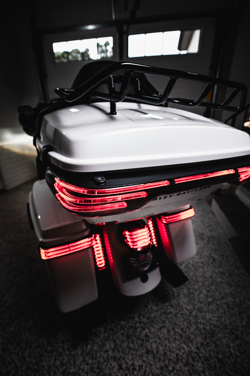 Saddlebag LED Lights - Sequential - Black/Smoke