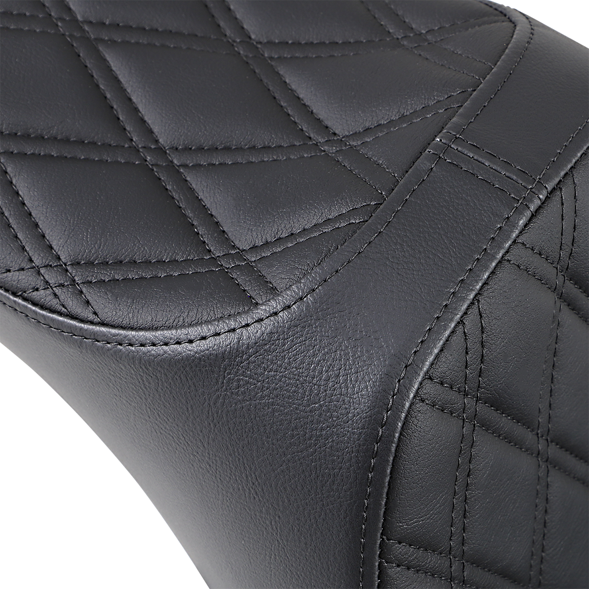 Predator III Seat - Double Diamond - Black Stitching - FL/FX '18-'23