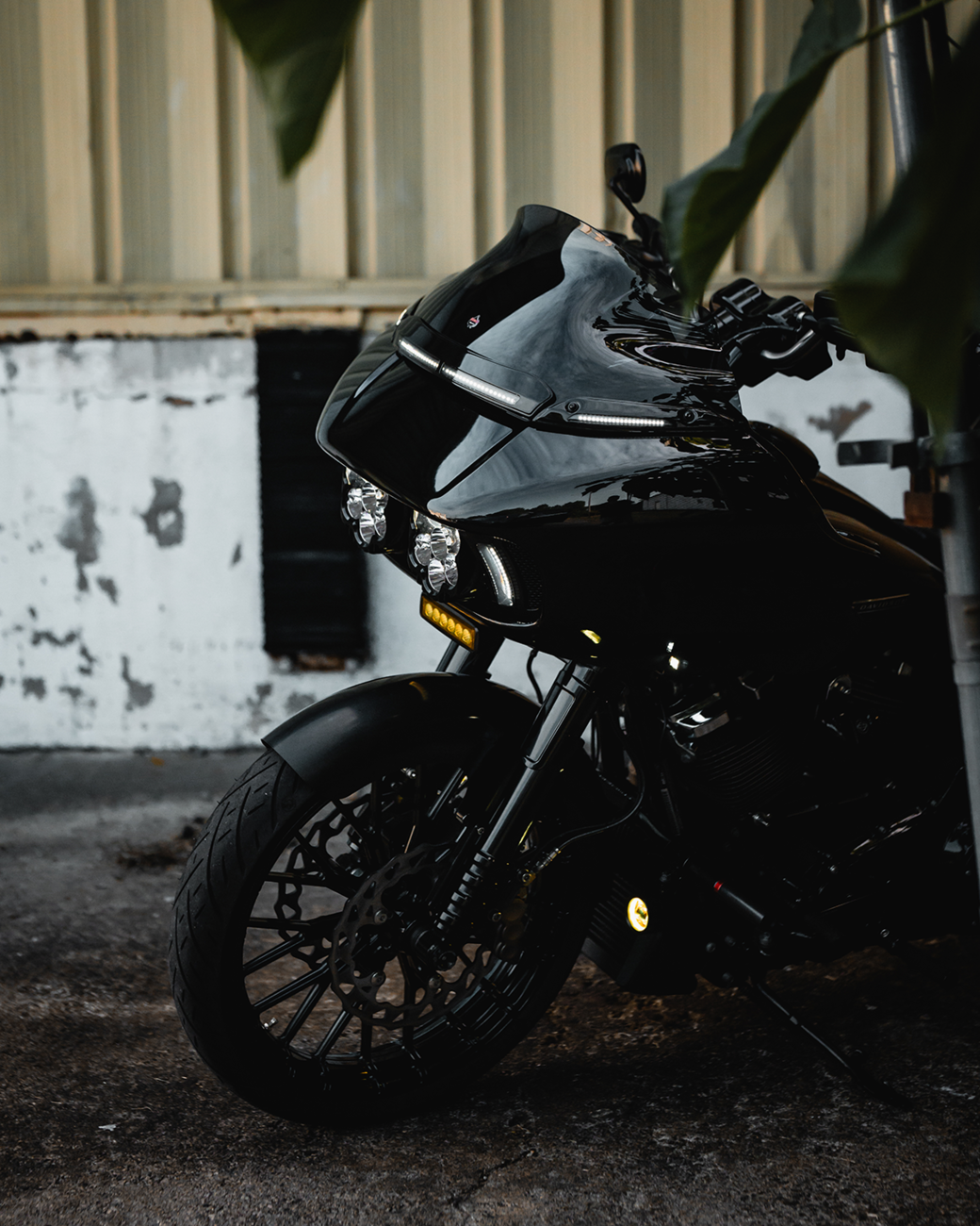 Shark Demon® 2 Headlight - Road Glide