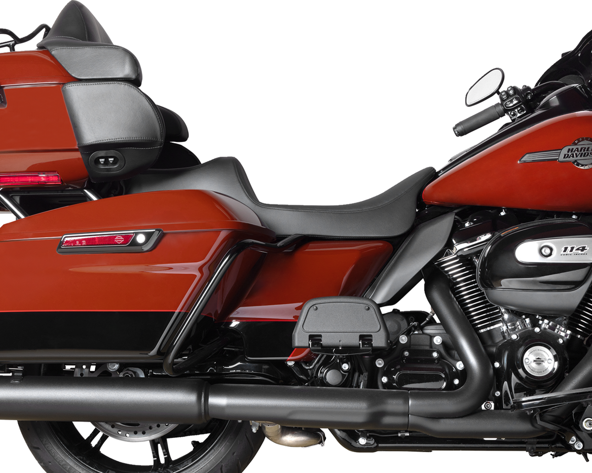 Predator III Seat - Extended Reach - Smooth - FLH/FLT '08-'24