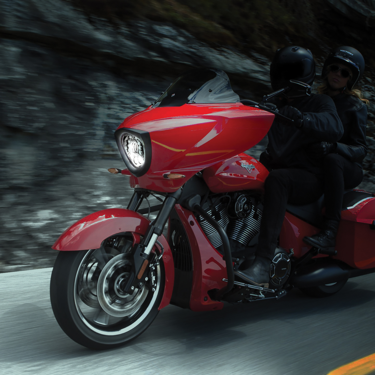 Adaptive 2 Headlight For Victory With Diamond Headlights