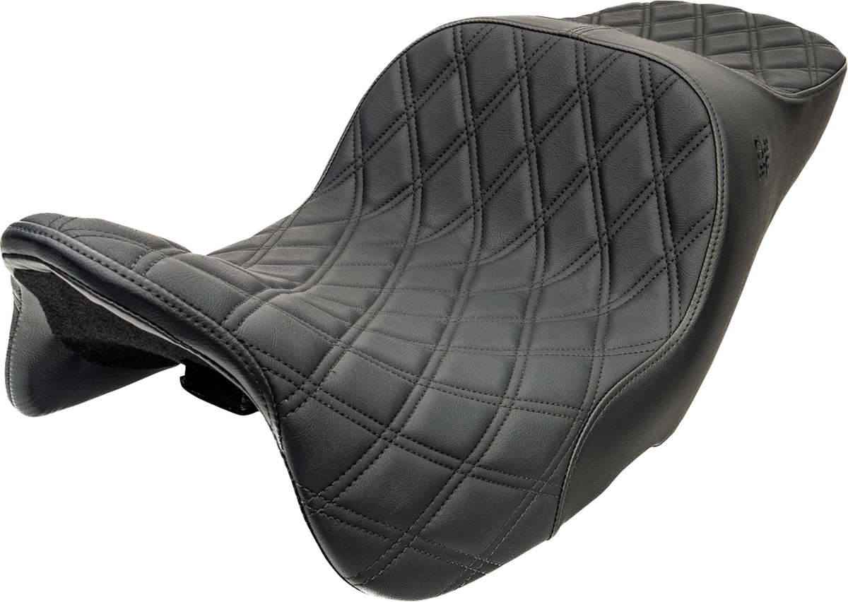 Chariot Seat - Black Double Diamond Stitch - Black Logo - FLH/FLT '09-'23.5