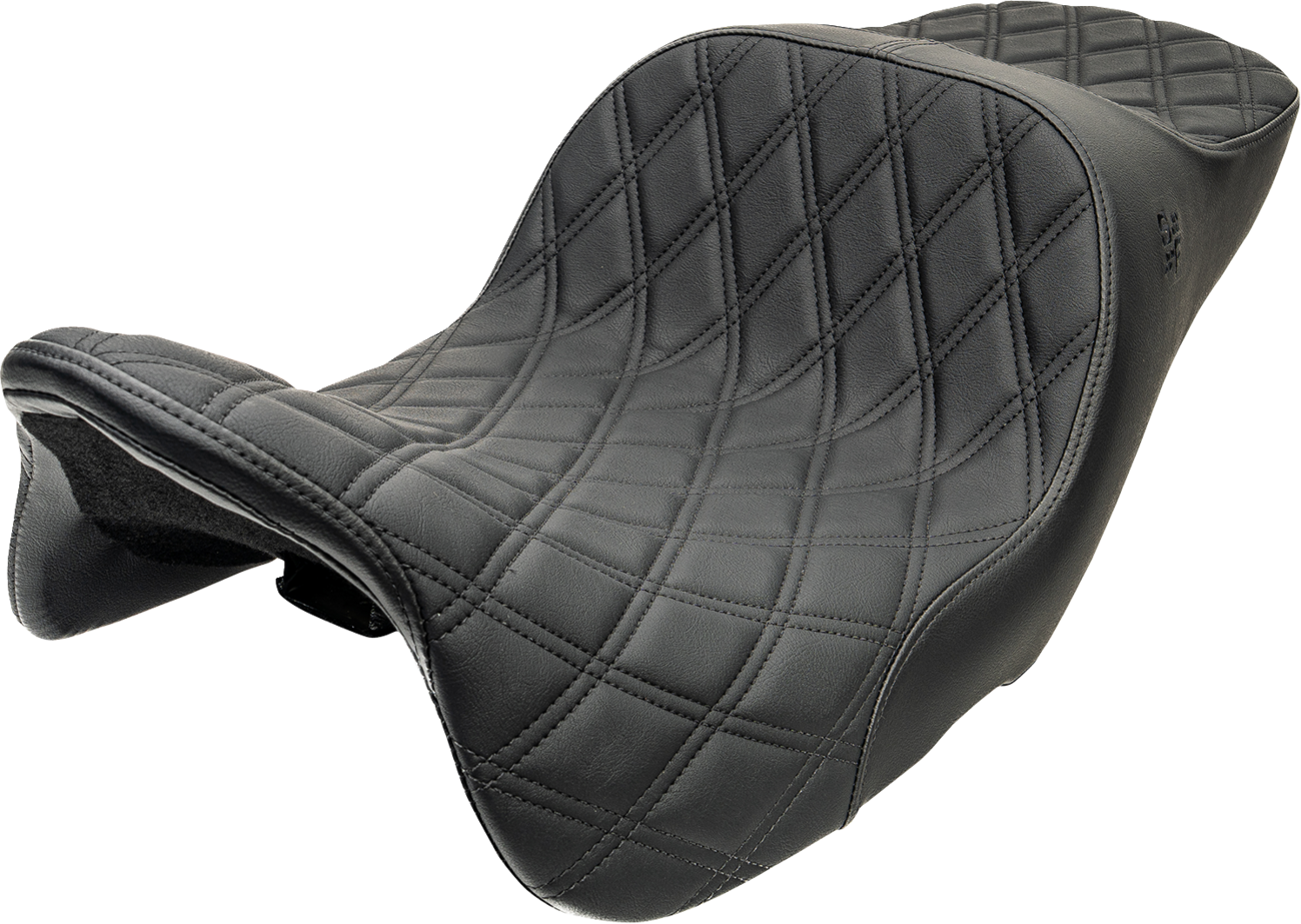 Chariot Seat - Black Double Diamond Stitch - Black Logo - FLH/FLT '09-'23.5