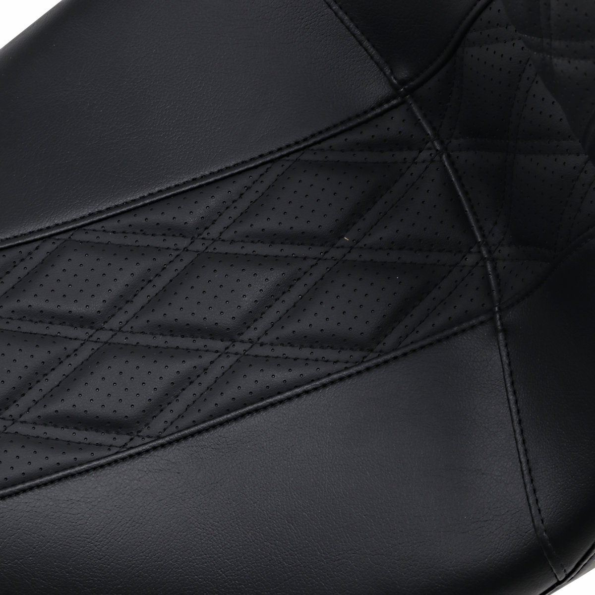 Outcast GT Seat - 2-Up - With Backrest - Black Double Diamond - Perforated - FL '08-'22