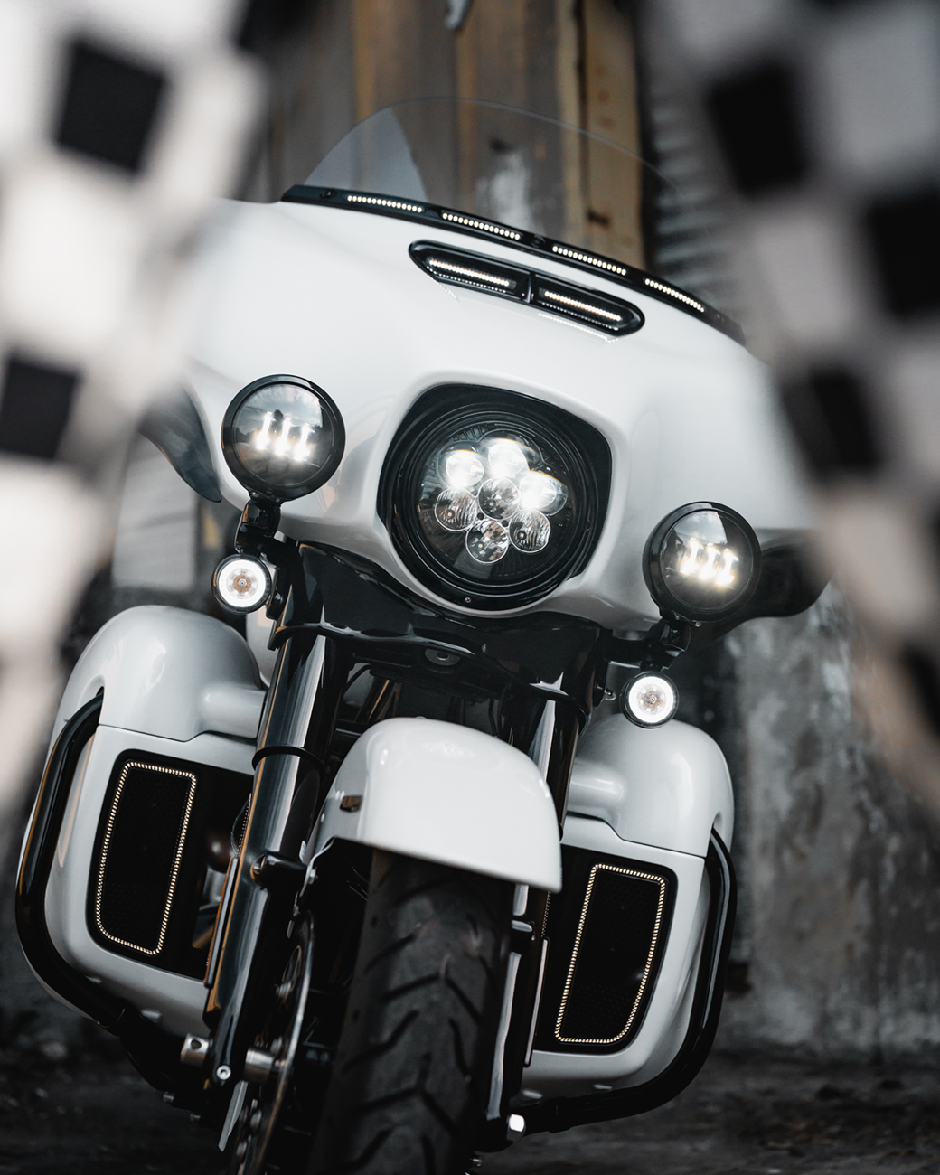 4.5" Passing Lamps With Halo