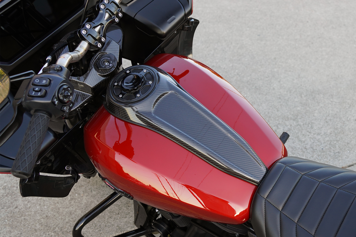 Tank Dash Panel - Carbon Fiber - FLTRX/FLHX