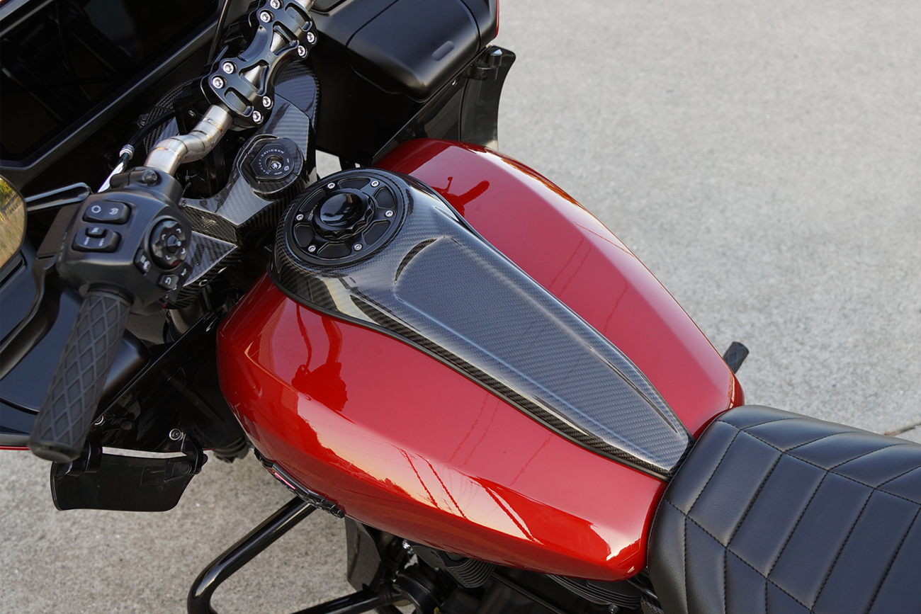 Tank Dash Panel - Carbon Fiber - FLTRX/FLHX