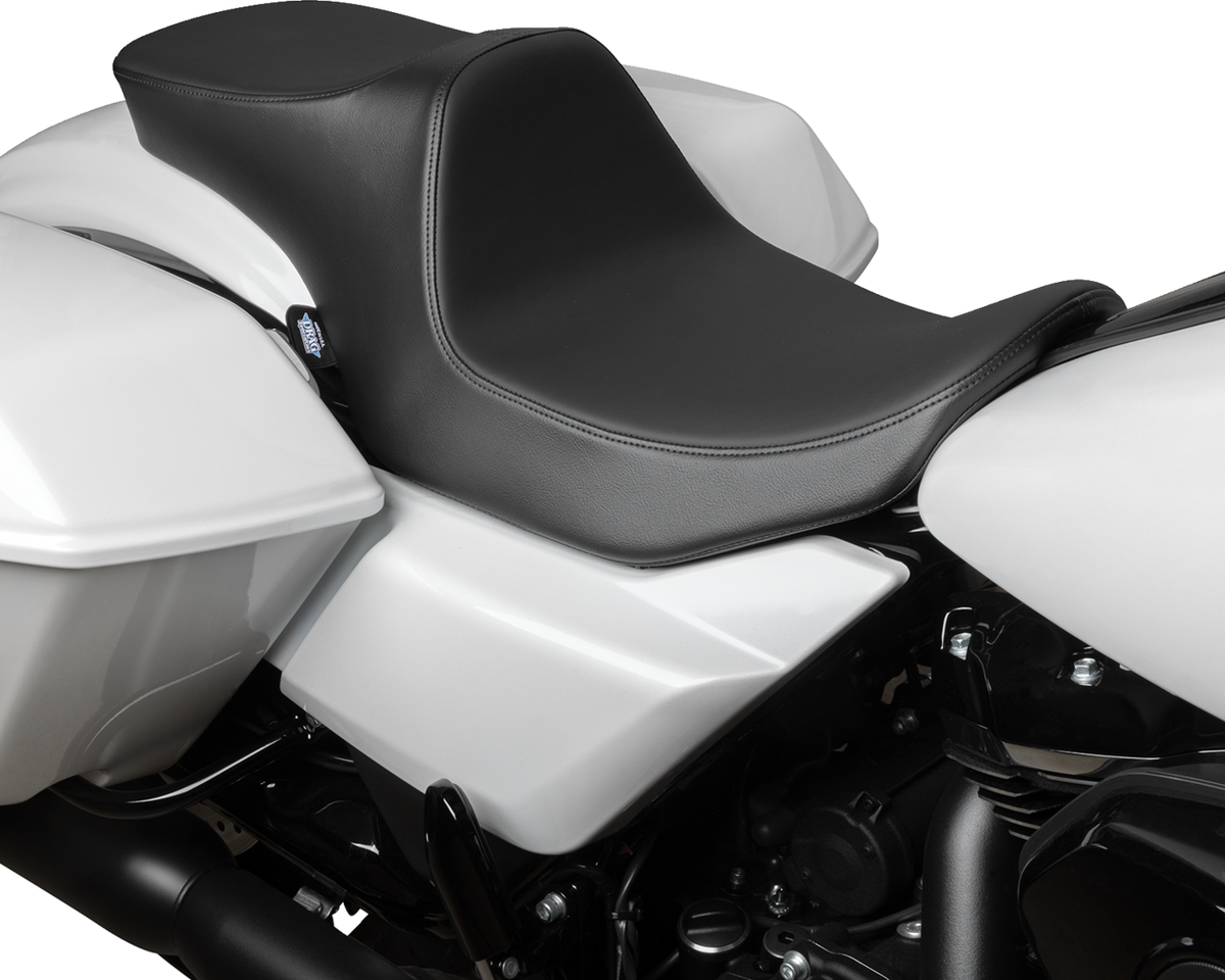 Predator III 2-Up Seat - Vinyl/Solar Leather - Smooth - FLT/FLH '23-'24