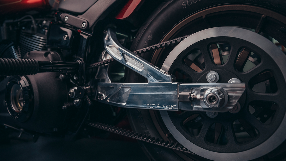 Swing Arm - Assault