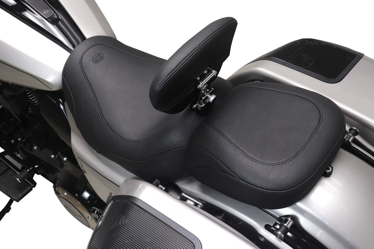 Wide Tripper™ Solo Seat - Backrest Receiver - Black Stitch - FLT/FLH '23-'26
