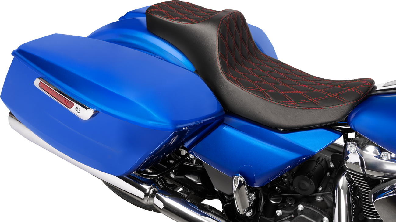Extended Reach Predator III Seat - Double Diamond - Red Stitching - Vinyl - FLH/FLT '23-'24