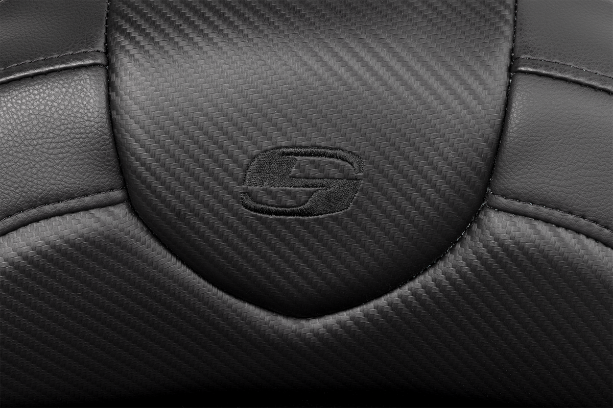 Roadsofa™ Seat - With Backrest - Carbon Fiber - Black Stitch - FL '08-'19